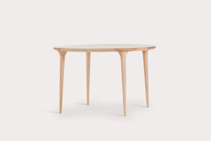 Design organic dining table Handmade. Finished by hand. Produced by czech family company SITUS.